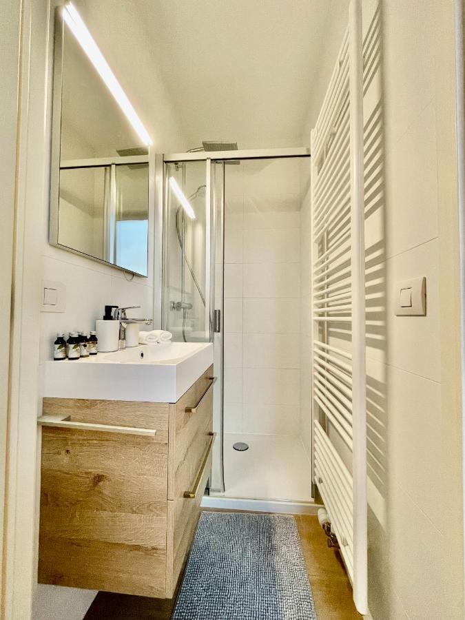 Oneluxstay Near Diamond District Hébergement de vacances *