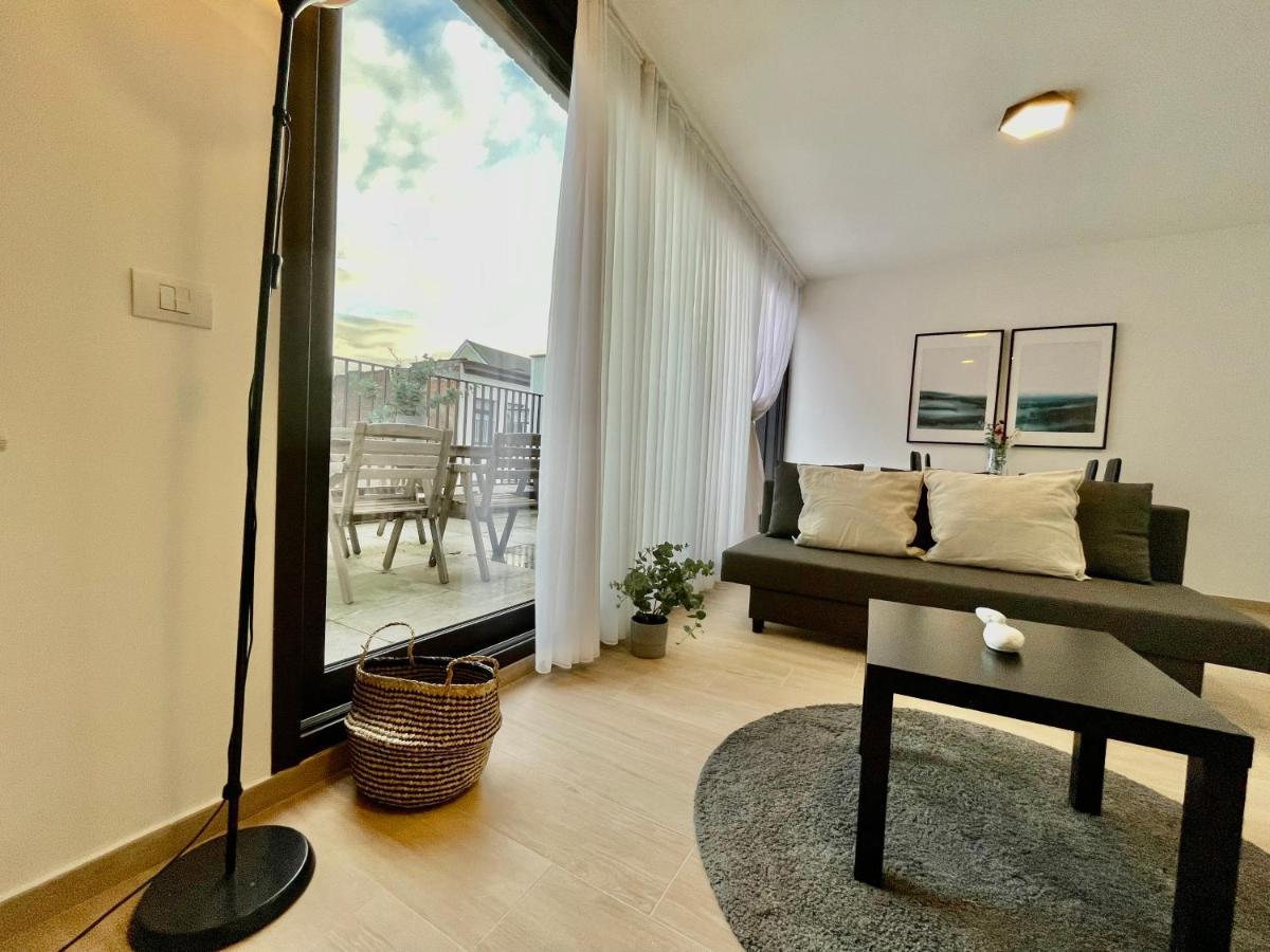 Oneluxstay Near Diamond District Hébergement de vacances *