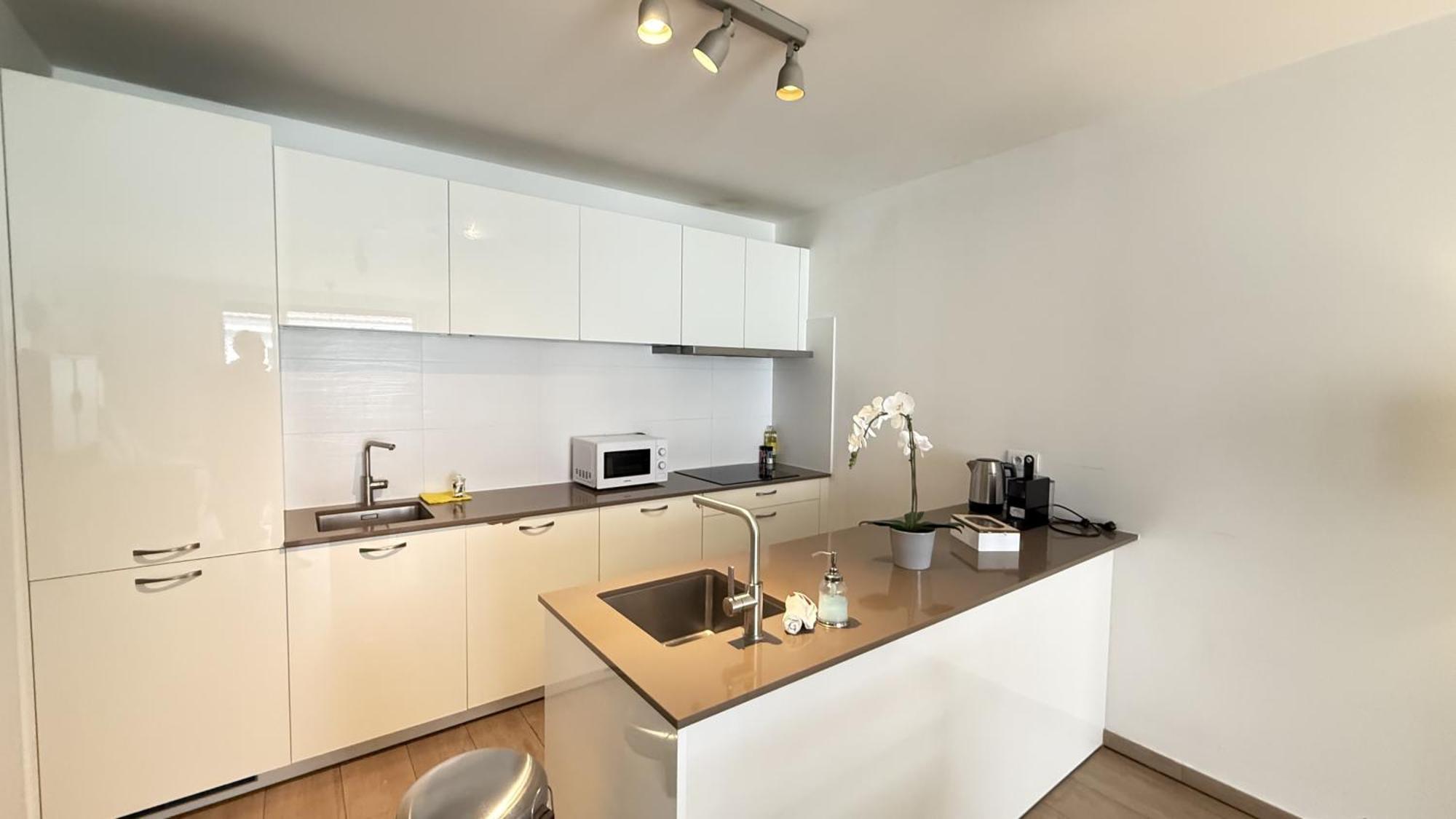 Oneluxstay Near Diamond District Hébergement de vacances *