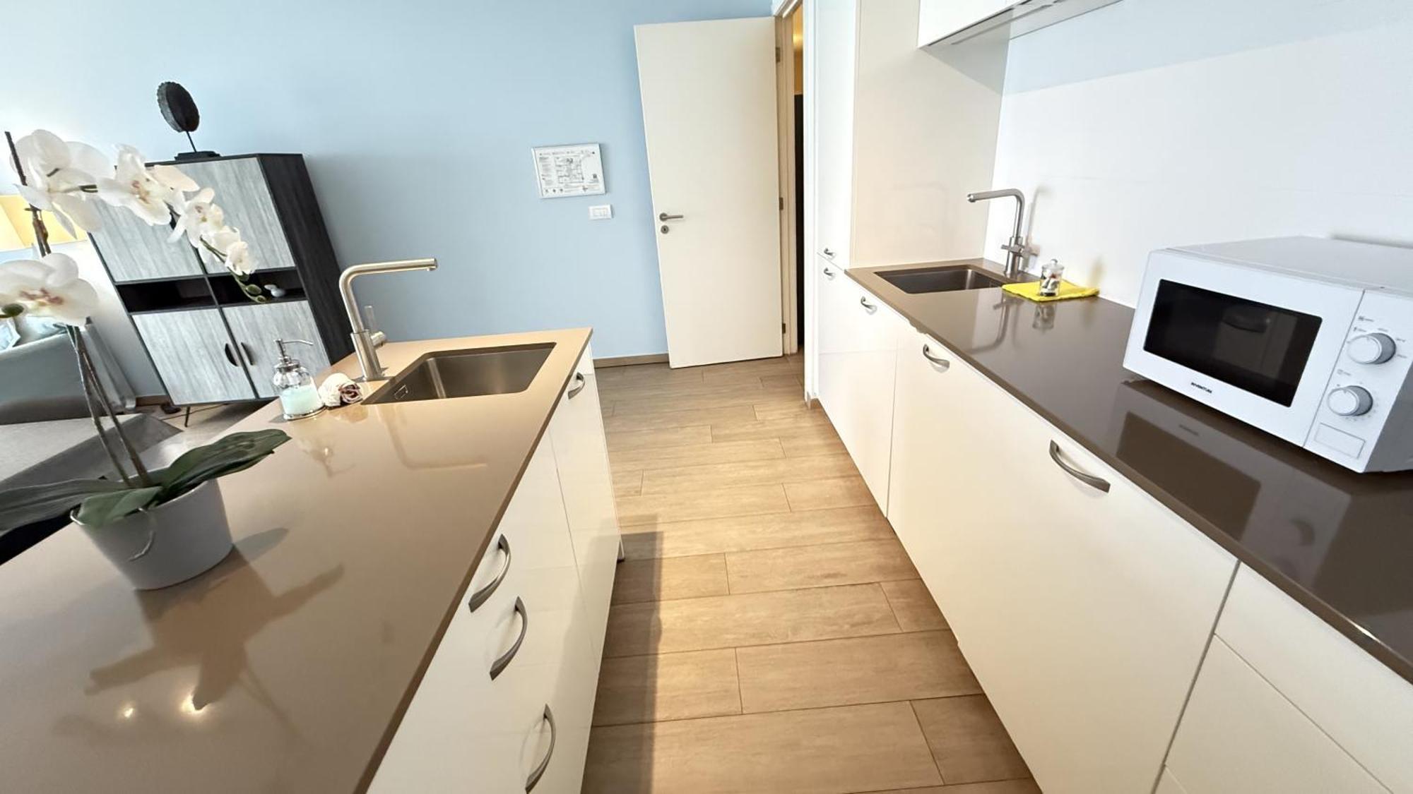 Oneluxstay Near Diamond District Holiday home *